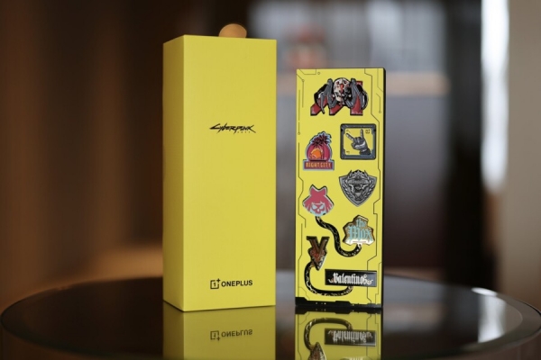 На дворе 2020 год, но с OnePlus 8T x Cyberpunk 2077 в вашем кармане будет полный киберпанк
На дворе 2020 год, но с OnePlus 8T x Cyberpunk 2077 в вашем кармане будет полный киберпанк
