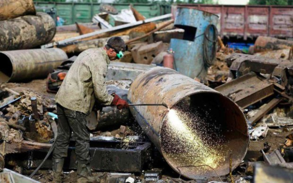 СМИ: Пророссийский Интерпайп снова срывает программу бурения "Укргаздобыча" СМИ: Пророссийский Интерпайп снова срывает программу бурения "Укргаздобыча"