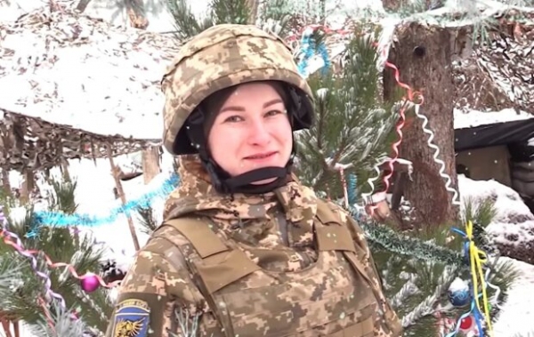 Защитники Донбасса передали украинцам теплые поздравления с Новым годом: "Именно благодаря вам" Защитники Донбасса передали украинцам теплые поздравления с Новым годом: "Именно благодаря вам"
