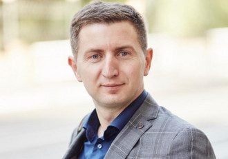 Львовский суд арестовал главного антивакцинатора Украины: в ответ тот заявил, о связи с Кеннеди
Львовский суд арестовал главного антивакцинатора Украины: в ответ тот заявил, о связи с Кеннеди