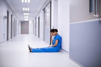 "Ждем новую волну": в Минздраве оценили обстановку в Украине из-за штамма Омикрон
"Ждем новую волну": в Минздраве оценили обстановку в Украине из-за штамма Омикрон