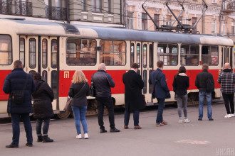 Локдаун в Киеве: цены на такси повысили втрое
