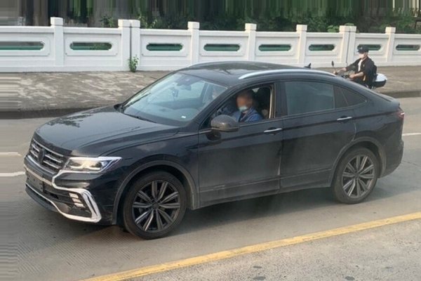 Новый Volkswagen Tiguan показали на фото без камуфляжа
Новый Volkswagen Tiguan показали на фото без камуфляжа