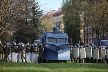 Правозащитники назвали имена задержанных на воскресной акции протеста в Беларуси