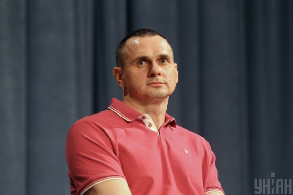 "Не изменяю себе": Сенцов на море прокомментировал деньги на фильм
"Не изменяю себе": Сенцов на море прокомментировал деньги на фильм