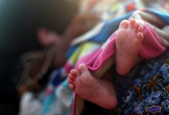 На Полтавщине в ванной утонул годовалый ребенок: его обнаружил сожитель пьяной матери
На Полтавщине в ванной утонул годовалый ребенок: его обнаружил сожитель пьяной матери
