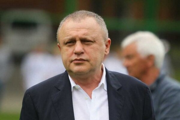 Суркис позитивно оценил матч "Динамо" с "Рухом"
Суркис позитивно оценил матч "Динамо" с "Рухом"