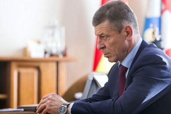 Подсанкционный представитель Путина обсудил Донбасс в Берлине
Подсанкционный представитель Путина обсудил Донбасс в Берлине