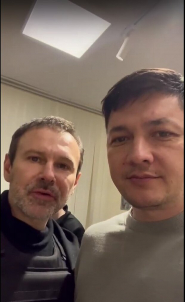Святослав Вакарчук прибыл на подмогу Виталию Киму в Николаев: "Идет на передовую" Святослав Вакарчук прибыл на подмогу Виталию Киму в Николаев: "Идет на передовую"