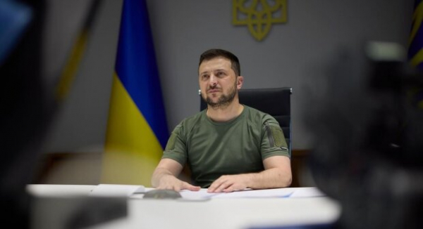 Владимир Зеленский "вернулся" в Квартал 95, заговорив как в "Слуге народа": "Не мостик, не подушка"