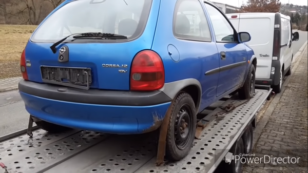 Даже 1 евро не просят: какие авто в Германии отдают бесплатно
Даже 1 евро не просят: какие авто в Германии отдают бесплатно