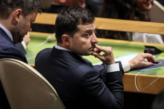 Зеленский для The Financial Times перечислил противников реформ
                                                                                