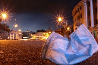Смерти неизбежны: врач разнес идею с карантином выходного дня
Смерти неизбежны: врач разнес идею с карантином выходного дня