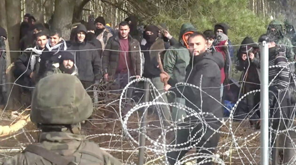 Александр Рар о том, как Европа загнала себя в ловушку с мигрантами на границе Польши Александр Рар о том, как Европа загнала себя в ловушку с мигрантами на границе Польши