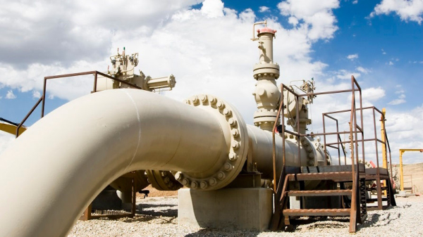 Атака дронов перекрыла нефтяной обход Ормузского пролива