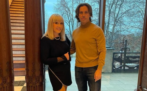 Алла Пугачева ответила россиянам, сыпавшим оскорблениями в ее адрес: "Чем ниже интеллект..." Алла Пугачева ответила россиянам, сыпавшим оскорблениями в ее адрес: "Чем ниже интеллект..."