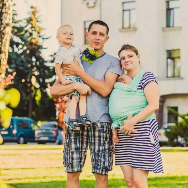 "Половина лица разнесена": 2-летний Рома потерял глаз на выставке оружия в Чернигове
