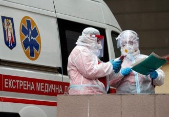 Коронавирус в Украине 19 августа: число выявленных больных за сутки перевалило за полторы тысячи
Коронавирус в Украине 19 августа: число выявленных больных за сутки перевалило за полторы тысячи