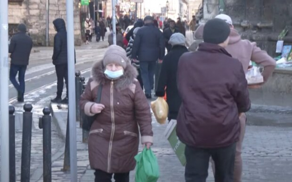 Успейте оформить заявку: украинцам доступна денежная помощь от благотворителей