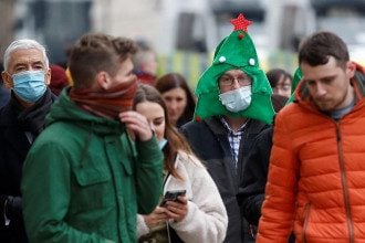 Впервые в Новом году 2022 число COVID-больных в Украине превысило 10 тысяч
Впервые в Новом году 2022 число COVID-больных в Украине превысило 10 тысяч
