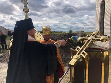 В Запорожской области освятили кресты, купол и колокола для храма в честь Архистратига Божия Михаила В Запорожской области освятили кресты, купол и колокола для храма в честь Архистратига Божия Михаила