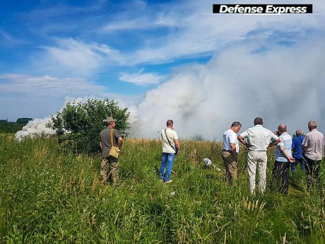 В Украине испытали дымовую шашку собственного производства В Украине испытали дымовую шашку собственного производства