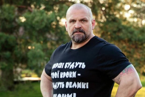 Василий Вирастюк "пустил слюни" из-за аппетитной попки незнакомки: "Вареник с брынзой, а на вкус - будто с селедкой"
