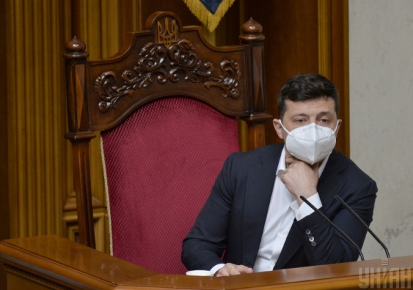 Волна массовых штрафов: Зеленский сделал заявление о резкой вспышке COVID-19
Волна массовых штрафов: Зеленский сделал заявление о резкой вспышке COVID-19