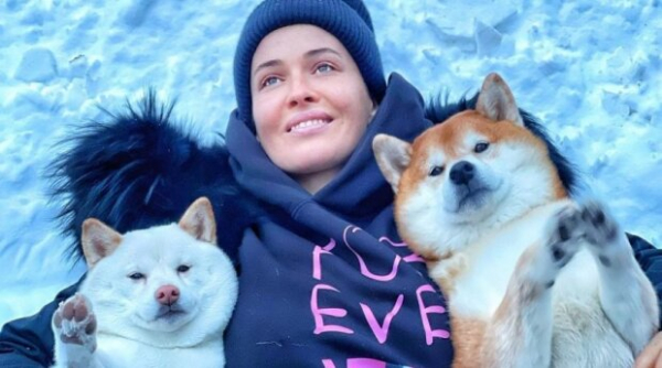 Даша Астафьева пожелала такой удачи путину, что самое время ему ложиться в гроб: "Как и все в п**арашке" Даша Астафьева пожелала такой удачи путину, что самое время ему ложиться в гроб: "Как и все в п**арашке"