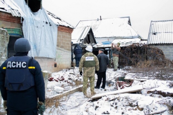 Оккупанты нагло плюют на договоренности, двое украинских защитников ранены Оккупанты нагло плюют на договоренности, двое украинских защитников ранены