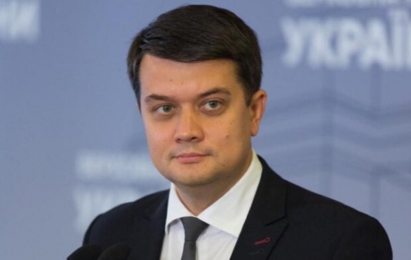 Разумков признался, кто помогает управлять страной - "Держите в тонусе"
