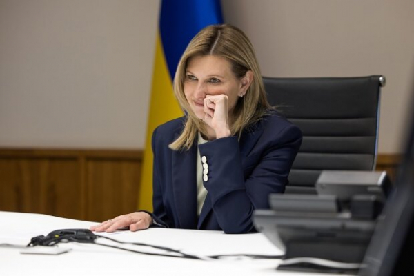 Елена Зеленская созвонилась с первыми леди Литвы и Франции, с которыми сдружилась за время войны, и поблагодарила за помощь Украине