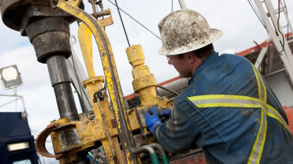 Barclays прекращает финансирование новых нефтегазовых проектов Barclays прекращает финансирование новых нефтегазовых проектов