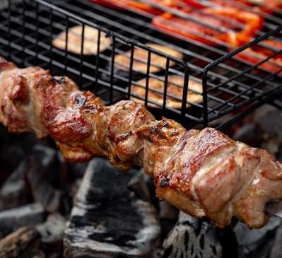 Рак выбирает по мясу: названо очень вредное мясо, которое нельзя есть
Рак выбирает по мясу: названо очень вредное мясо, которое нельзя есть