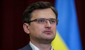 В МИД Украины озвучили главные пути получения вакцины от коронавируса
В МИД Украины озвучили главные пути получения вакцины от коронавируса