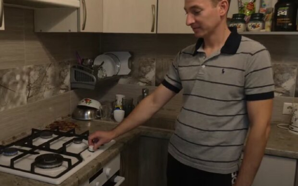 Главное за 6 августа: сбой в "Нафтогазе", блокировки от ПриватБанка, возвращение блэкаутов и бесплатный газ зимой