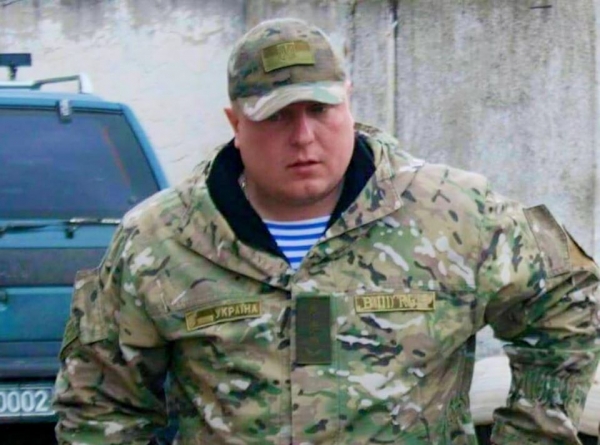 На Донбассе погиб командир батальона Луганск-1: детали трагедии
На Донбассе погиб командир батальона Луганск-1: детали трагедии