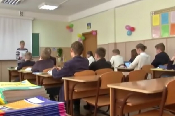 Украинскую маму заставили забрать ребенка из школы: "Нет сил бороться, не докажешь" Украинскую маму заставили забрать ребенка из школы: "Нет сил бороться, не докажешь"
