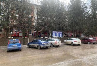 Трагедия в коронавирусной больнице Черновцов: возможен самоподжог
Трагедия в коронавирусной больнице Черновцов: возможен самоподжог