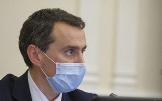 Эпидемия COVID-19 пошла на спад: Украина вакцинировала более 12 млн человек и сократит красную зону
