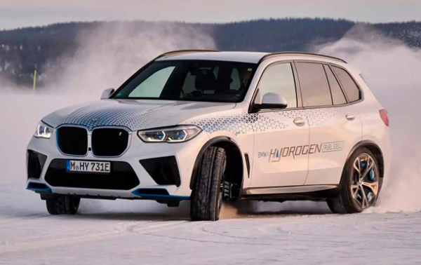 BMW наладит выпуск автомобилей на водороде до 2030 года BMW наладит выпуск автомобилей на водороде до 2030 года