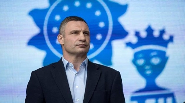 Большинство теплосетей Киева крайне изношены — Кличко Большинство теплосетей Киева крайне изношены — Кличко