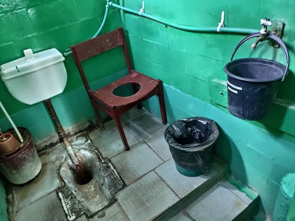 Опубликованы шокирующие фото антисанитарии в обсерваторах Луганской области
                                                                                