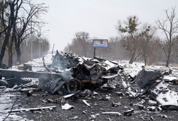 Пока Украина в войне, на Западе крутят "Ополченочку" о танкистках из "ЛНР": "Кто это г*вно смотрит?" Пока Украина в войне, на Западе крутят "Ополченочку" о танкистках из "ЛНР": "Кто это г*вно смотрит?"
