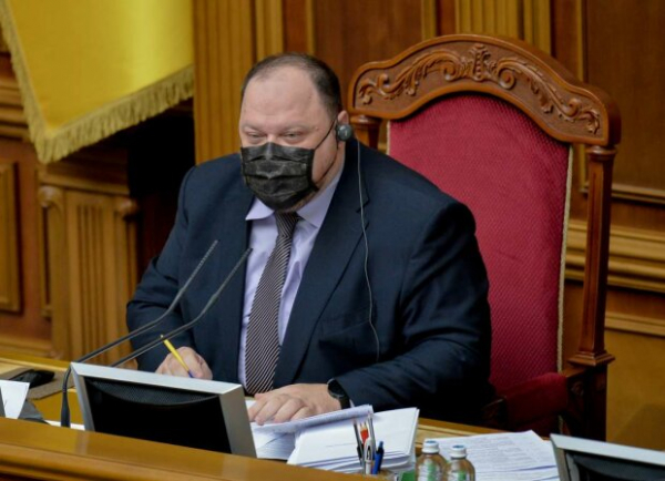 К билетам за проезд "приплюсуют" еще и оплату за перевозку сумок &ndash; нардепы сообщили о рисках для городов