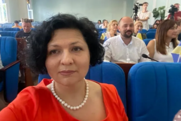 Сестра "янтарного" нардепа Розенблата скрыла недвижимость в ОАЭ, почти на $1 млн Сестра "янтарного" нардепа Розенблата скрыла недвижимость в ОАЭ, почти на $1 млн
