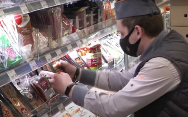 Праздничный стол обеднеет? Украинцам рассказали, подорожают ли продукты перед Пасхой в 2023 году