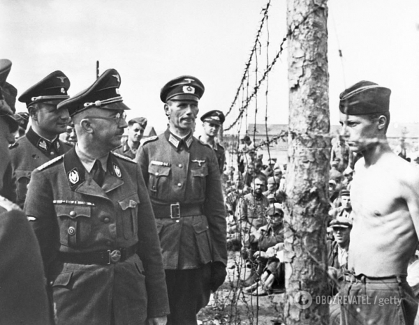 "Язык зафиксировали иглой": стало известно о последних часах жизни Гиммлера
"Язык зафиксировали иглой": стало известно о последних часах жизни Гиммлера