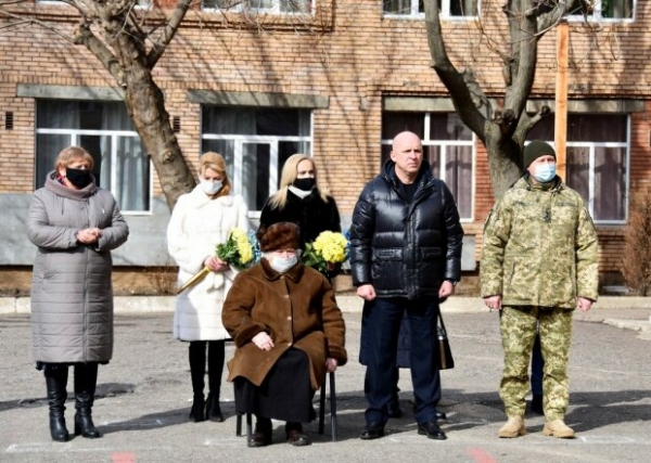 Герои не умирают: у Краматорске почтили память погибшего молодого добровольца Герои не умирают: у Краматорске почтили память погибшего молодого добровольца