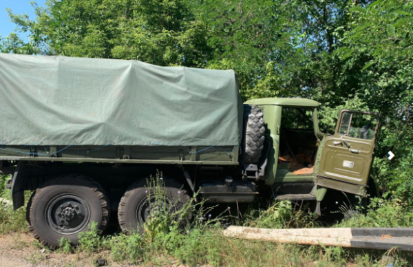 Под Днепром грузовик Нацгвардии столкнулся с Daewoo, есть погибшие
                                                                                